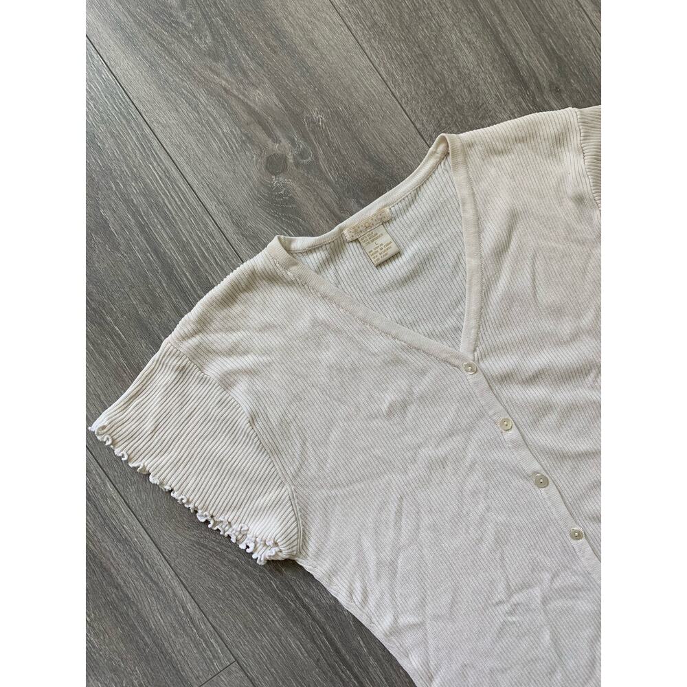 Women’s Rib Button Front Top - Picture 4 of 4